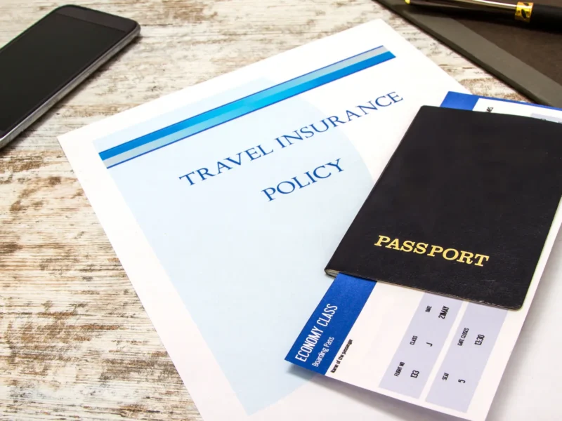 10 Must-Have Features in Your Travel Insurance Policy